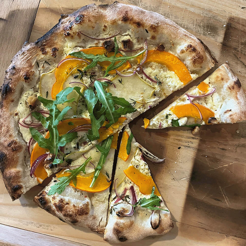 0176-Pizza mit Krbis